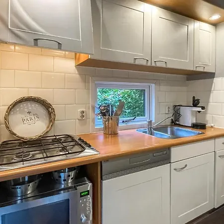Holiday home Awesome In With Kitchen *