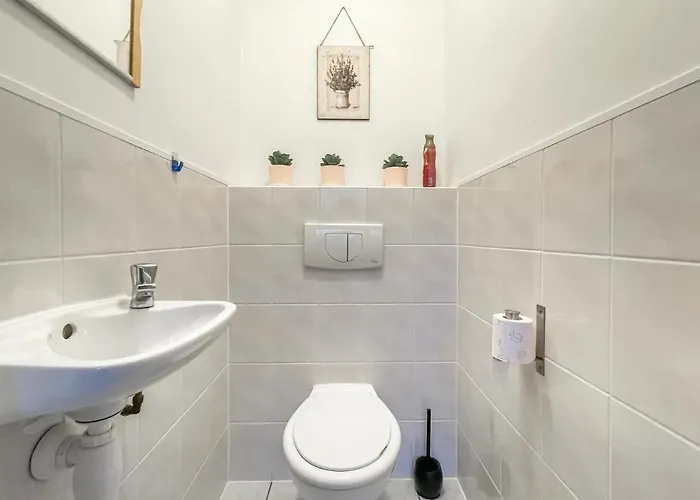 בית נופש Awesome In With Kitchen *