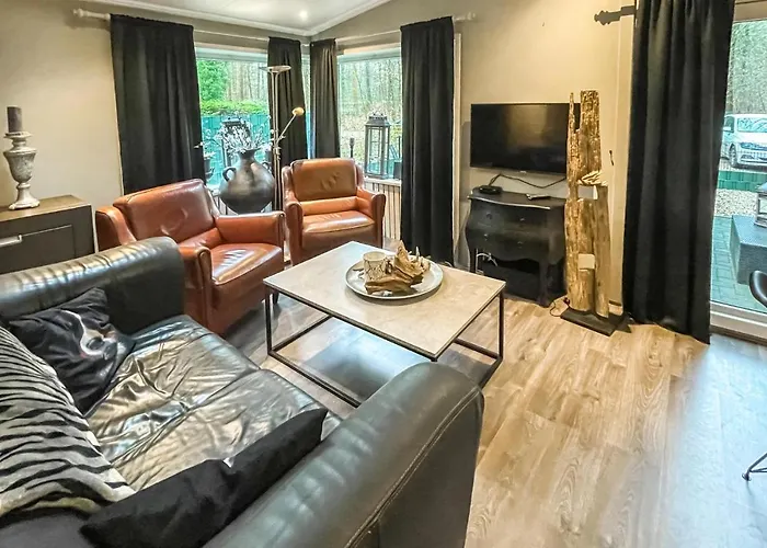 Awesome In With Kitchen בית נופש אמסט