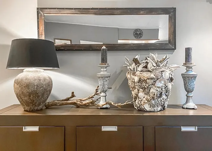 Awesome In With Kitchen בית נופש *